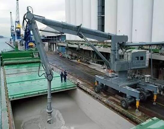 卸船機實拍 卸船機實拍