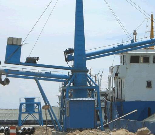 螺旋卸船機(jī)實(shí)拍 螺旋卸船機(jī)實(shí)拍